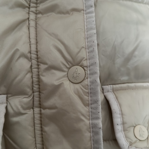 Abercrombie and Fitch Vest - Picture 3 of 6